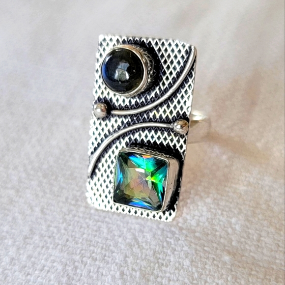 Hand Crafted Jewelry - New mystic topaz black onyx silver ring SZ 7